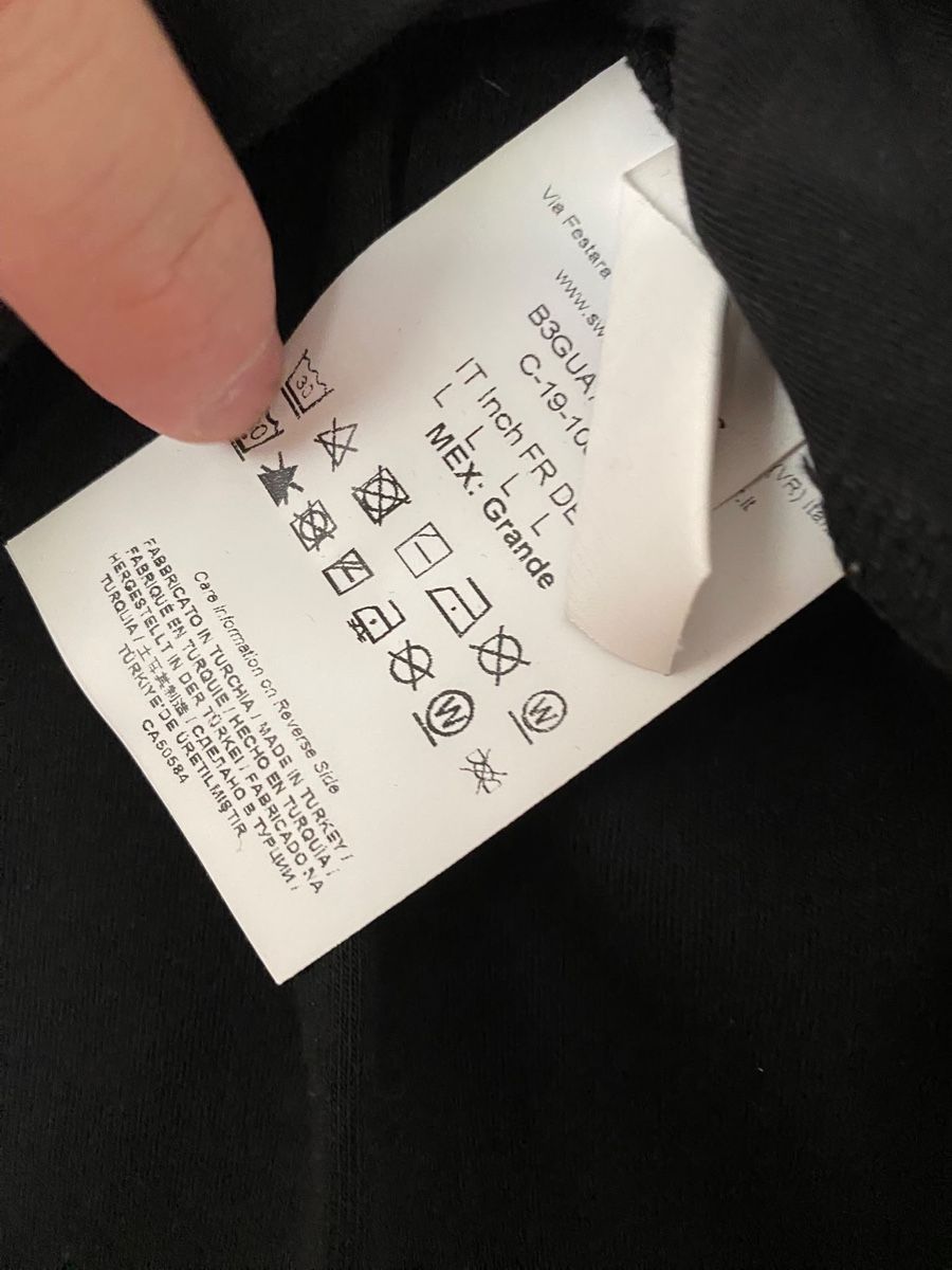 Versace T-shirt: Versace Jeans T-Shirt grösse L – Usato da kloten venduto da Spa77 2