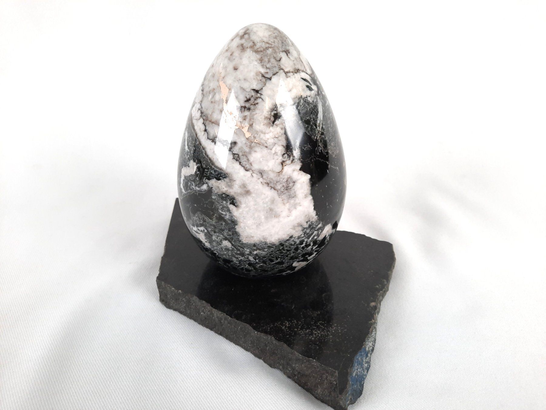 Mineralien & Heilsteine: Stein, Eiform Marmor Optik – Gebraucht aus Beinwil am See von Restwert_Beinwil 3