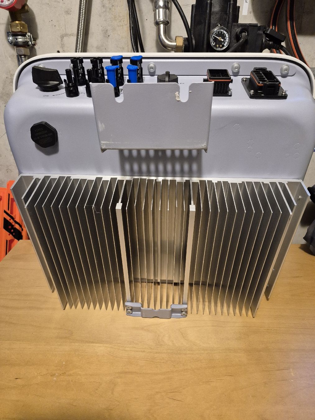 Huawei Inverter: SUN2000-15KTL-M2 Wechselrichter Smart String Inverter – Usato da Hofstetten SO venduto da Danioli 7
