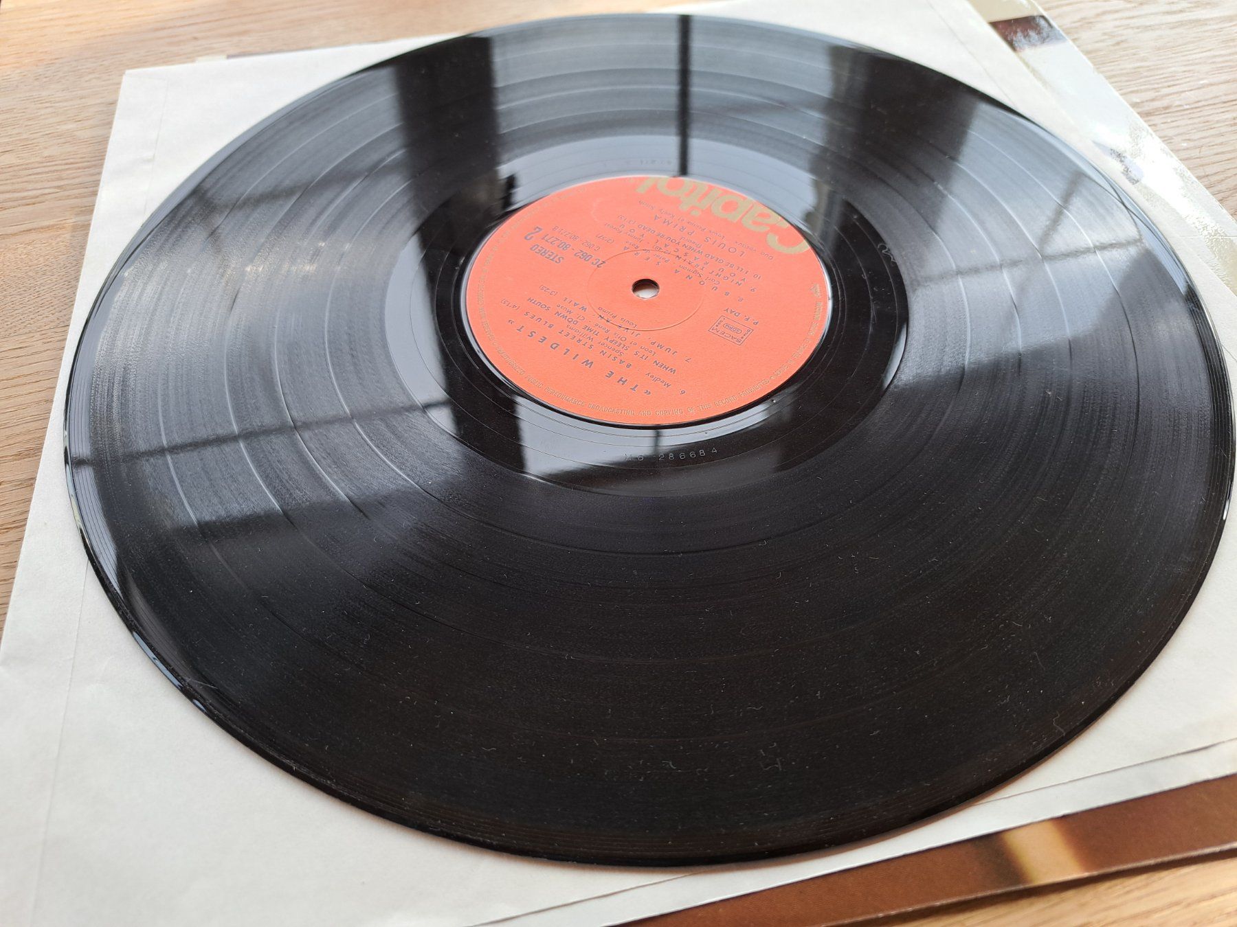 Dischi in vinile: Louis Prima - The Wildest "Just a Gigolo" – Usato da Meggen venduto da Ricardokoch 2