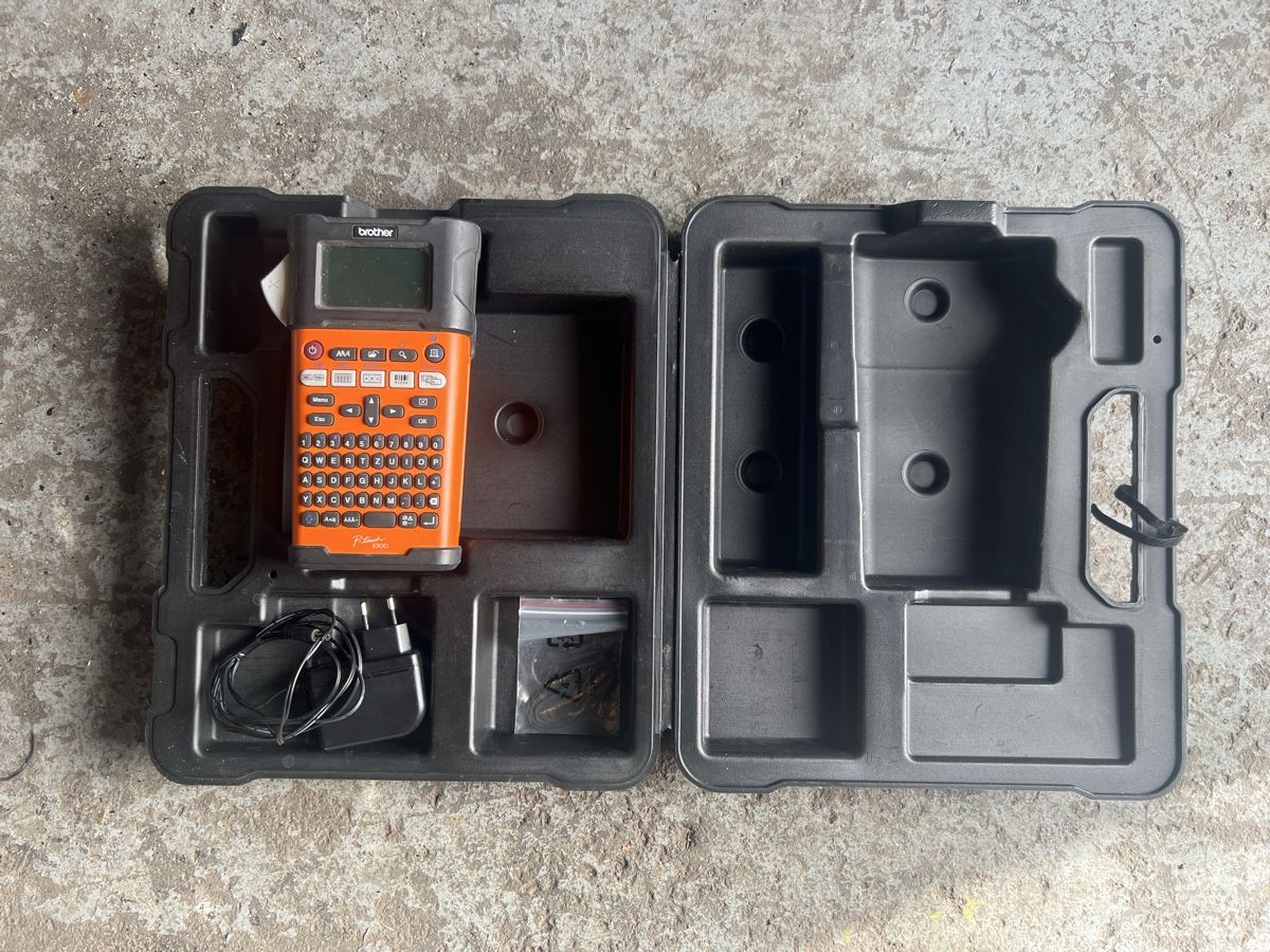 Brother Stampanti: Brother P-Touch E300 – Usato da Burgdorf venduto da krengseli 3