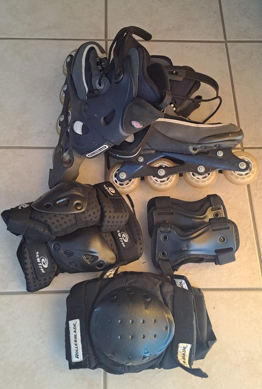 Pattini in linea & Pattini a rotelle: Rollerblades-Set – Usato da Fraubrunnen venduto da talermann