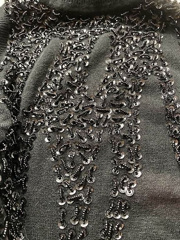 Top: Top noir brodé perles et sequins – Usato da Préverenges venduto da Alexmar 1