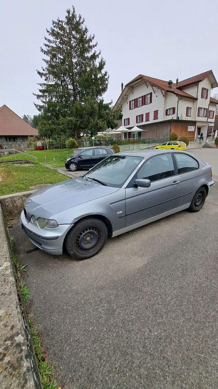 BMW Autos: Bmw E46 316 – Défectueux à Madiswil par Poschung