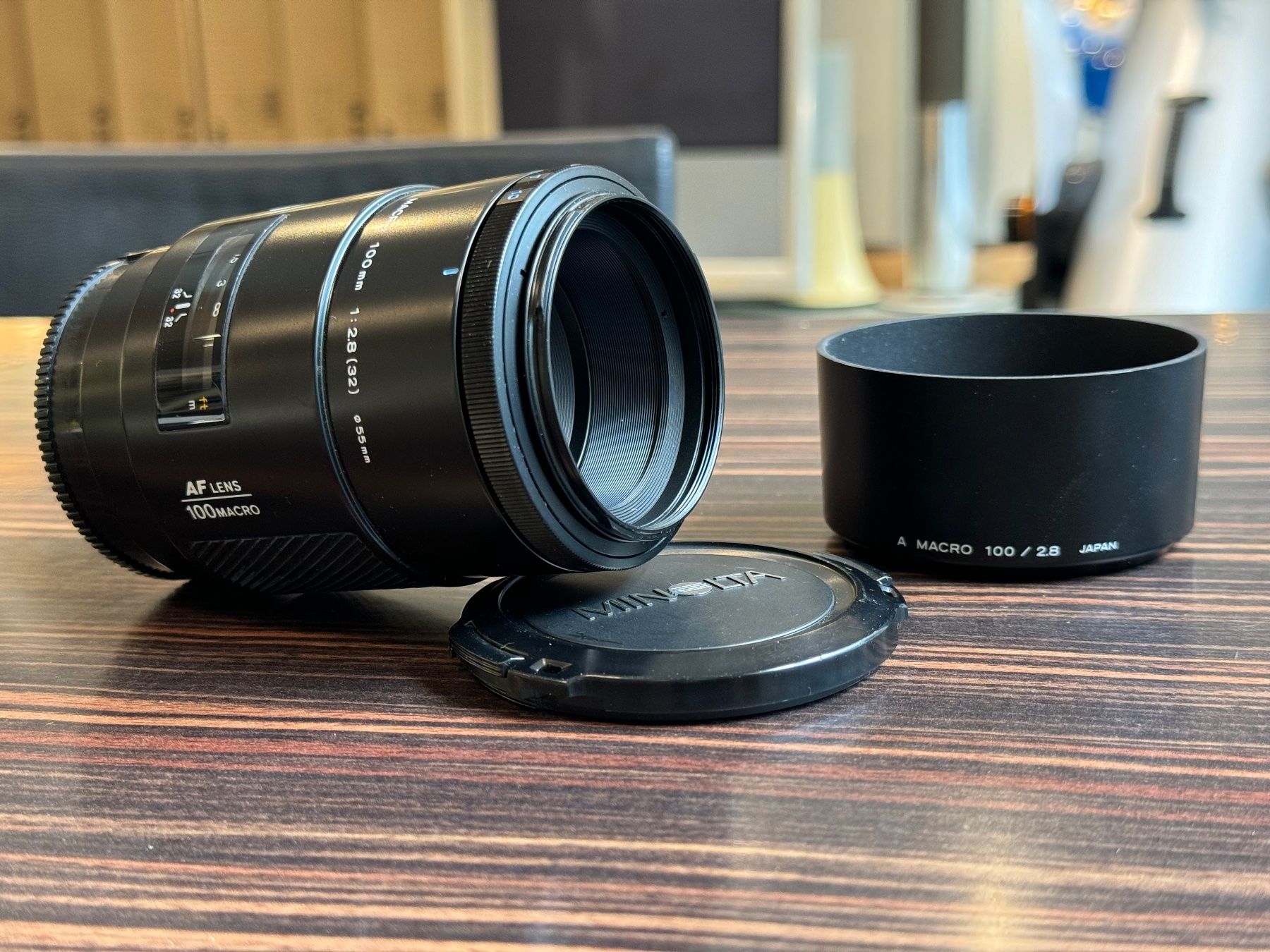Minolta Obiettivi: Minolta AF Macro 100mm 1:2.8 Objektiv – Usato da Zürich venduto da KochphotoAG