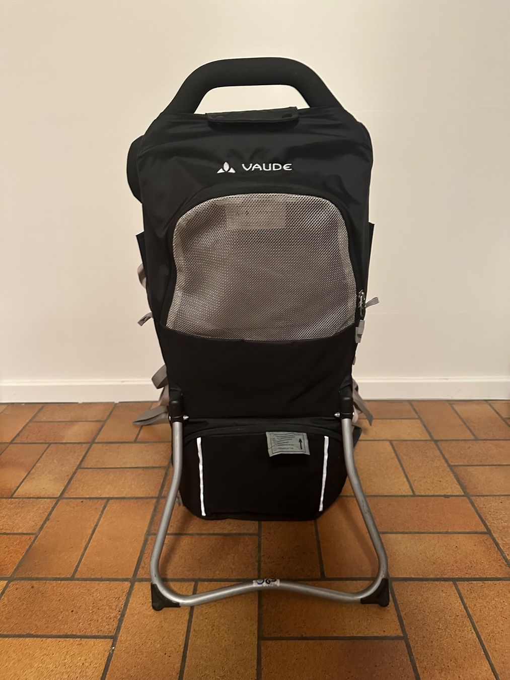 Vaude Bauch- & Rückentragen: Vaude Kraxe/Kindertrage Shuttle Base - Top Zustand! – Gebraucht aus Basel von Jiarix2.0 2