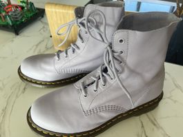 Dr. Martens Stiefel, Grösse 43, Lila