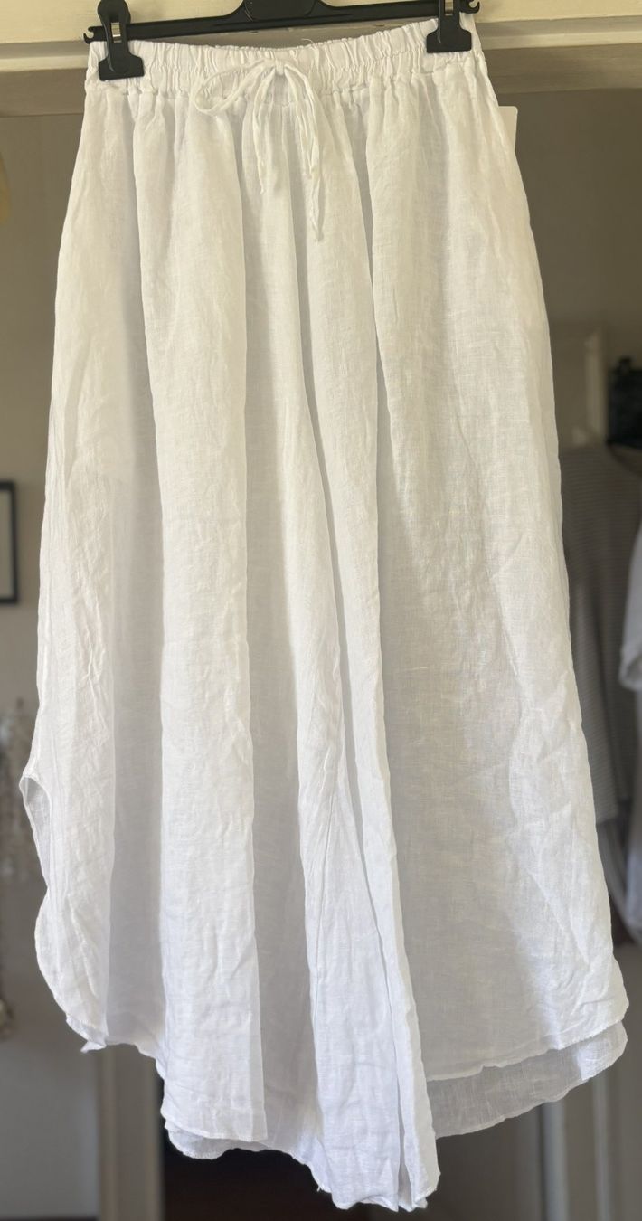Hosen: PANTALONS EN LIN WIDE! M – Neu und originalverpackt aus Locarno von NicoNion