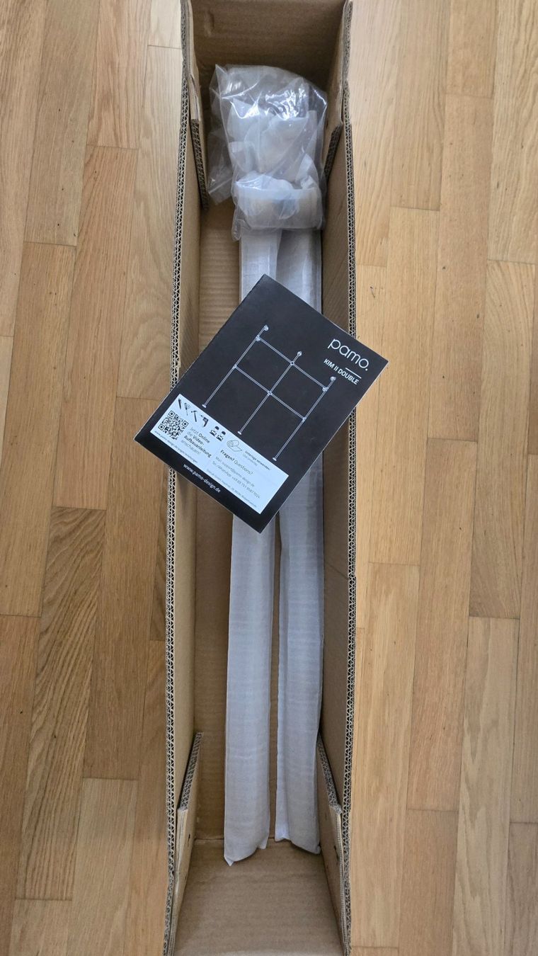Schränke: GOLD CLOTHES RAIL & IKEA Kommode MALM – Gebraucht aus Zug von zebbra192 6