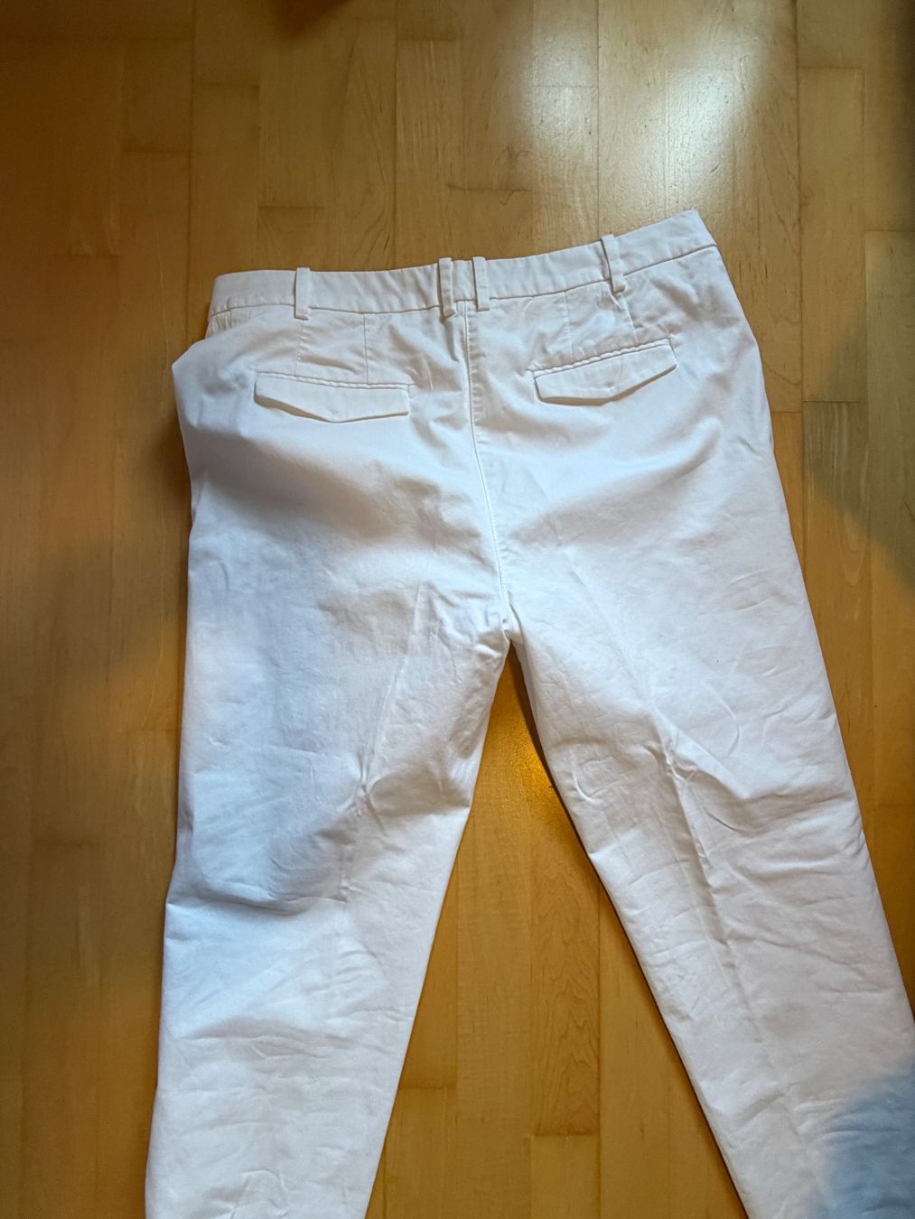 Esprit Pantaloni: Weisse ESPRIT Baumwollhose Gr 40 – Usato da Salenstein venduto da animay 2