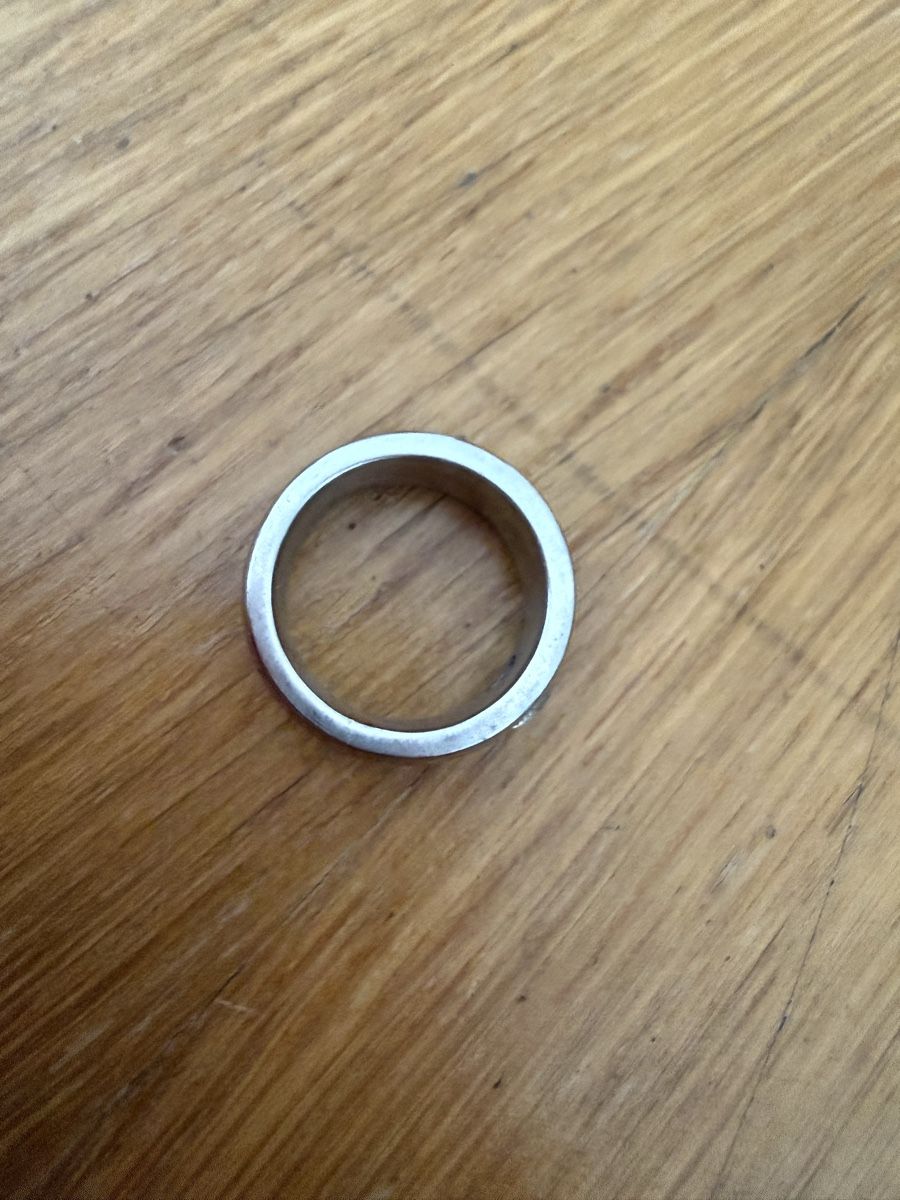 Bagues: Ring mit Zirkonia Stein Silberfarben – D'occasion à Richterswil par cobruetsch 2