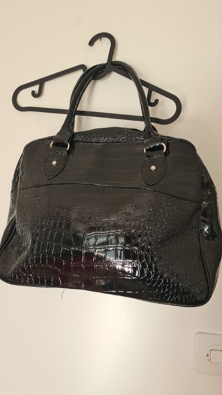 Taschen für Damen: Tasche – Neu (gemäss Beschreibung) aus Kriens von nello-1