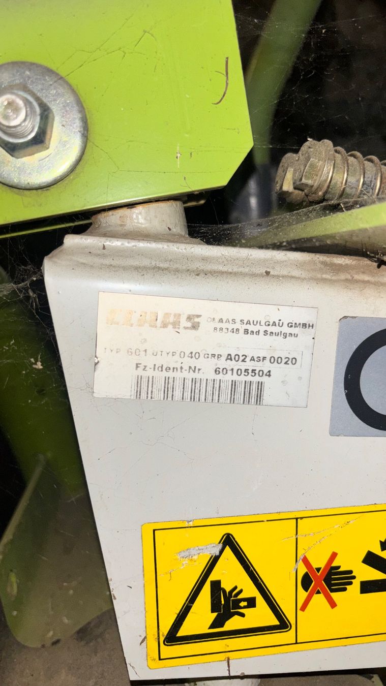 Claas Raccolta foraggio grezzo: CLAAS Schwader 350 S – Usato da Worb venduto da jon_8wpq 3