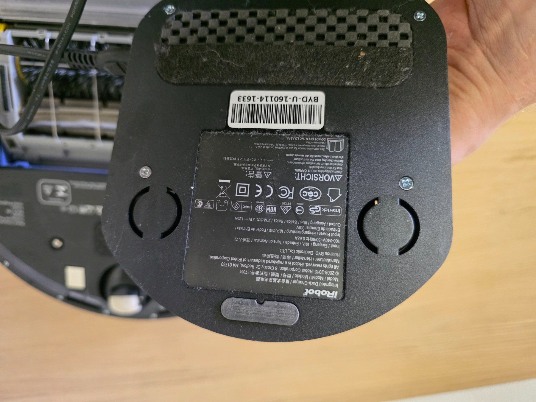 Irobot Aspirapolveri & Accessori: iRobot Roomba 616 Saugroboter + X3 Ersatzbürsten – Usato da Badäl venduto da RYzeR9980X4D 4