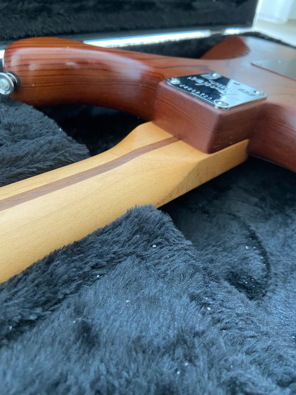 Fender Strumenti musicali: Fender Stratocaster USA – Usato da Zürich venduto da Maki8 5