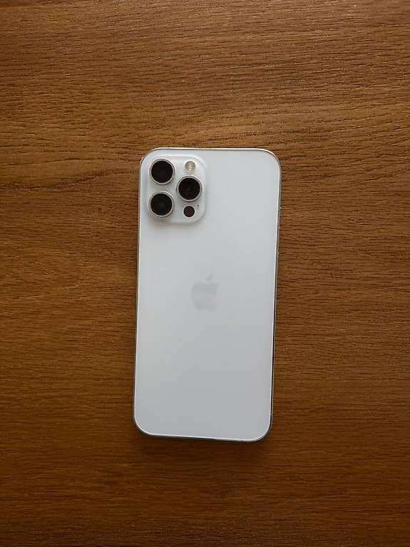 Apple Handys / Smartphones: IPHONE 12 PRO MAX SILVER 256GB – Gebraucht aus Meilen von l_bass