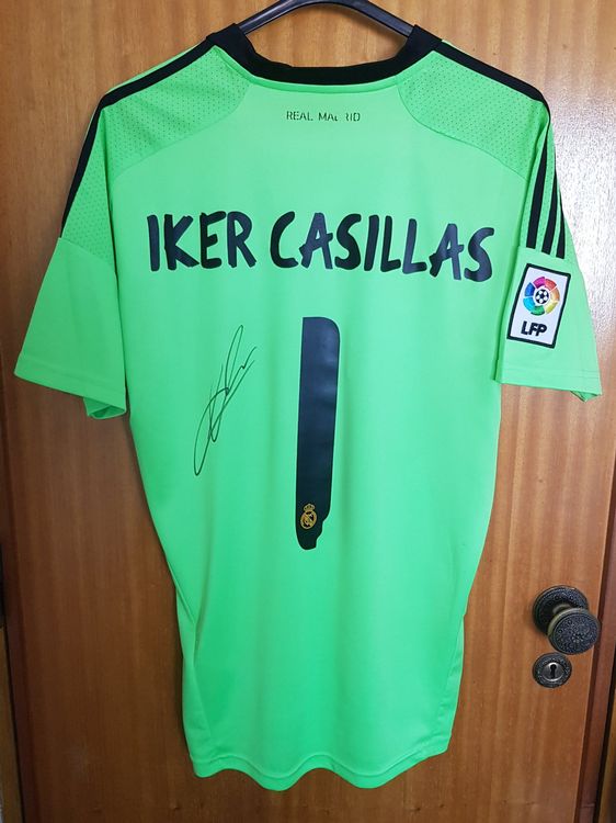 Photo Signée Iker Casillas (Real Madrid) 10x8 Avec Certificat D'authenticité