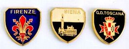 3 Pins aus Italien