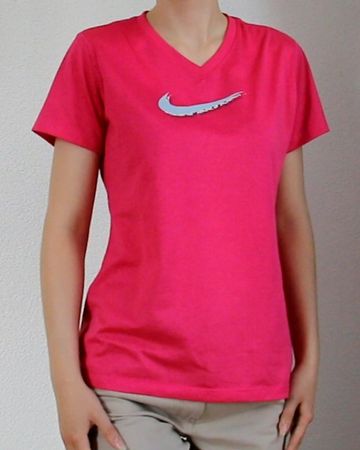 Pinkes Nike Sport- T-Shirt mit V-Ausschnitt Gr.XS-S