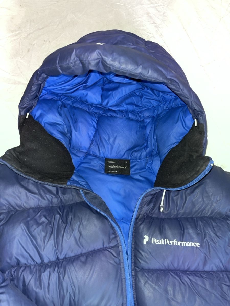 Peak Performance Cappotti: Doudoune Peak Performance  – Usato da Attalens venduto da hum_w9nz 4