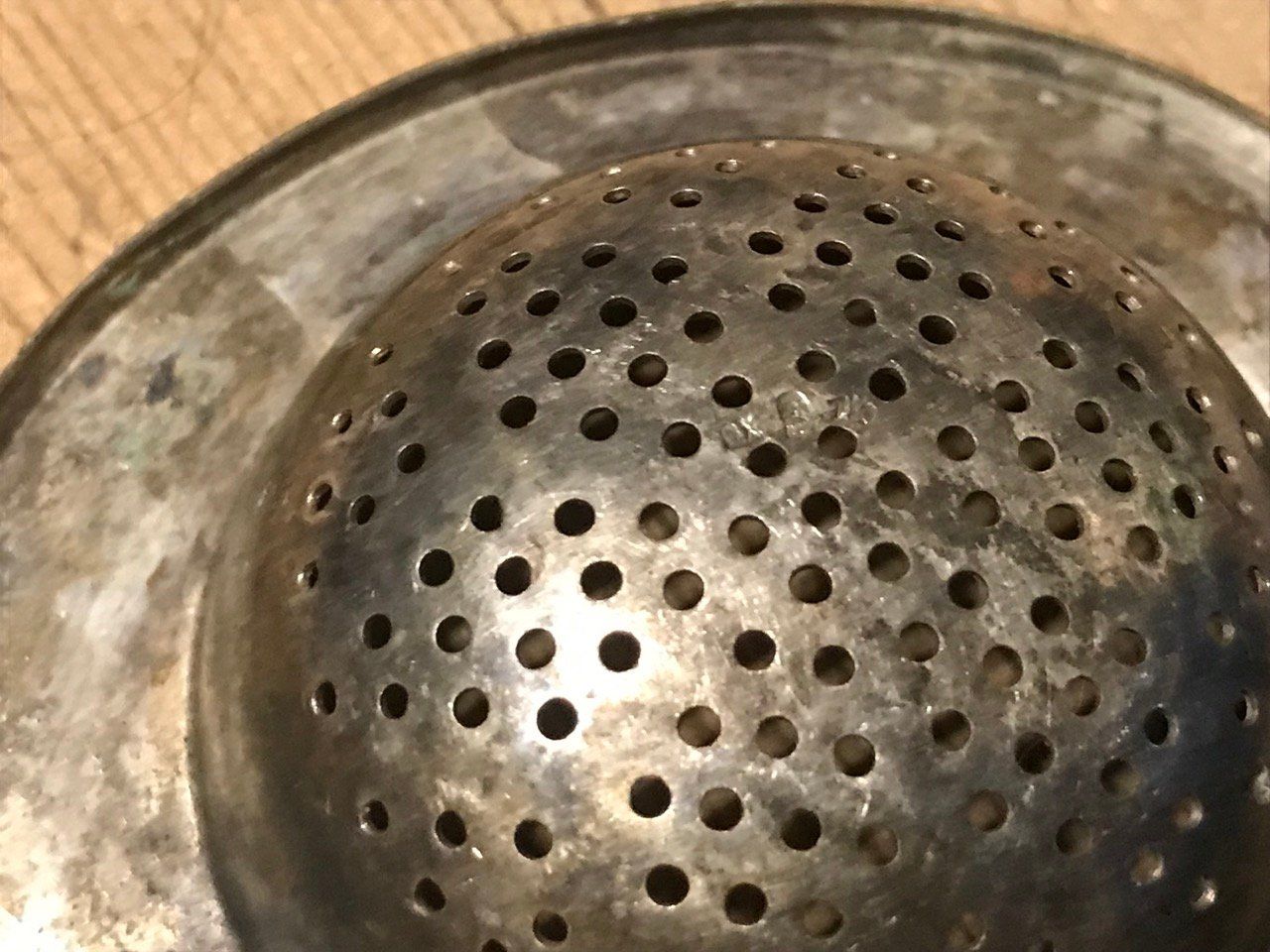 Elettrodomestici da cucina: Vintage Teesieb aus Silber – Usato da Basel venduto da jillybean 3