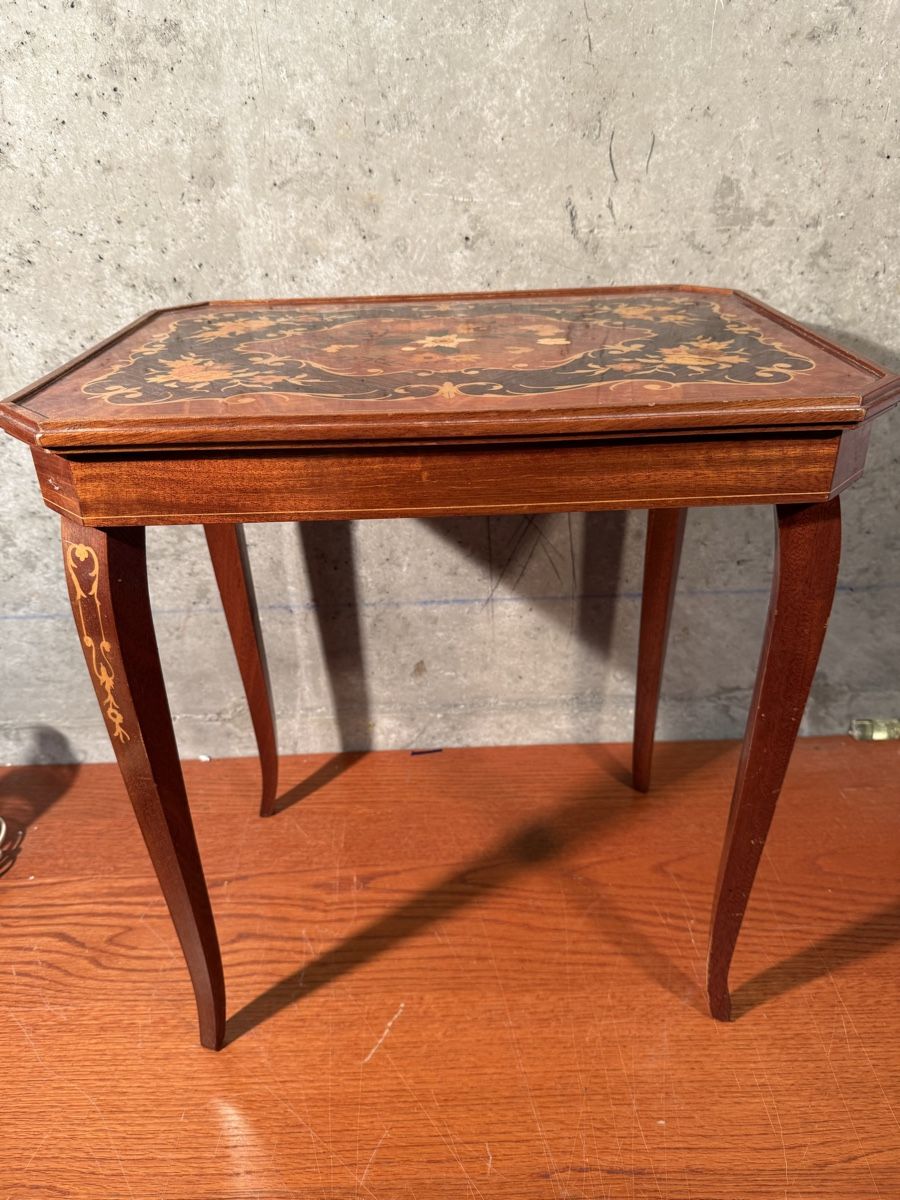 Tische: Table de jeu vintage marqueterie bois – Gebraucht aus Lausanne von artnouveau04 4