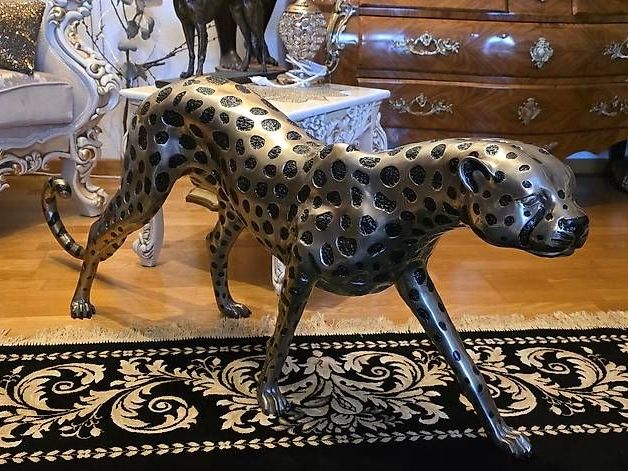 Sculture & Statue: Lebensgrosser Gepard aus versilberter Bronze – Usato da Kaufdorf venduto da Nati-Nati