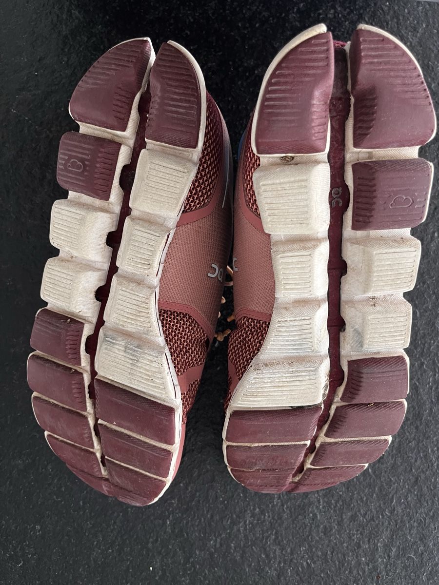 On Chaussures femmes: On Cloud 6 (3 Paare) – D'occasion à Hindelbank par fahne75 3