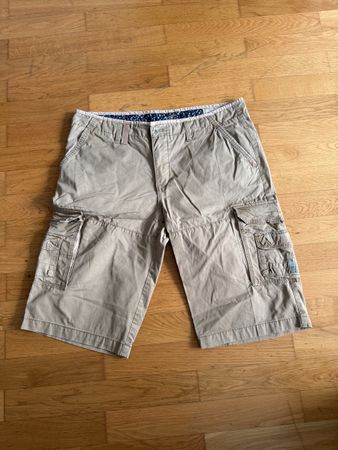 Coole Cargo Shorts, Khaki, Grösse 54, Top Zustand für Sommer