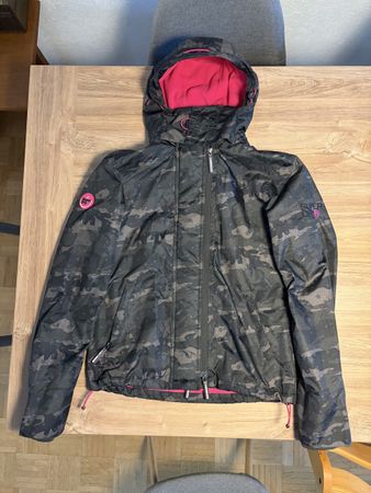 Superdry Jacke