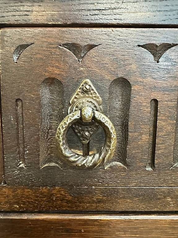 Cassettiere: Vintage Tudor Sekretär aus Eiche – Usato da Obernau venduto da Arche_Noah_Brocki 5
