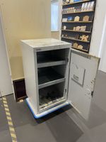 Gefahrenstoffschrank/ Chemikalienschrank