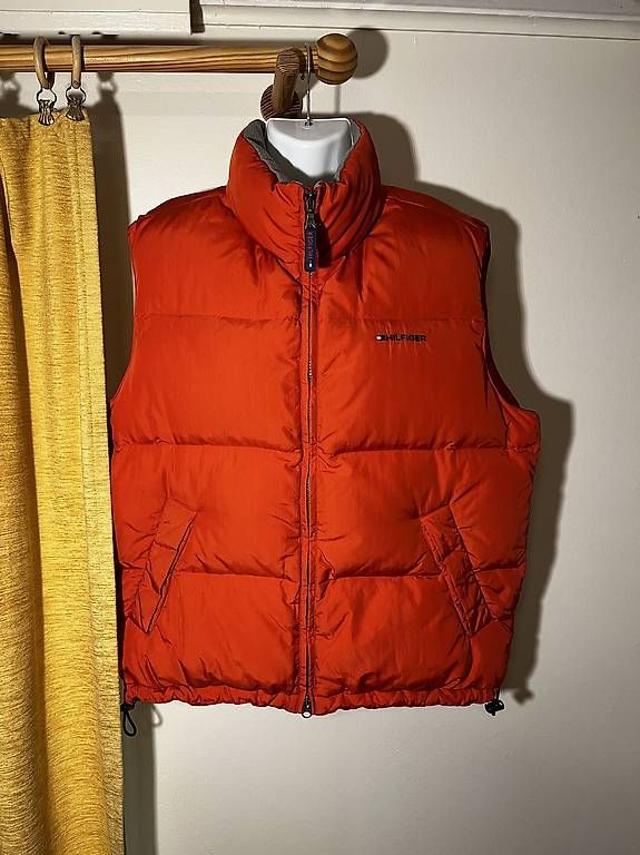 Gilet & Giacche: Gilet Tommy hilfiger – Usato da Cheiry venduto da dam_pd2m