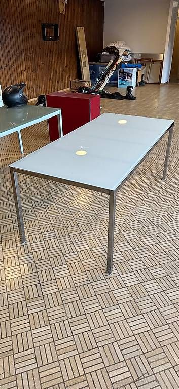 Tables: Glastisch – D'occasion à Zeneggen par Holzjoni