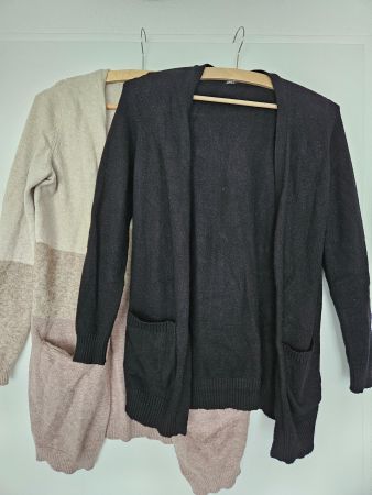 Damen Strickjacken beige & schwarz Gr. S guter Zustand