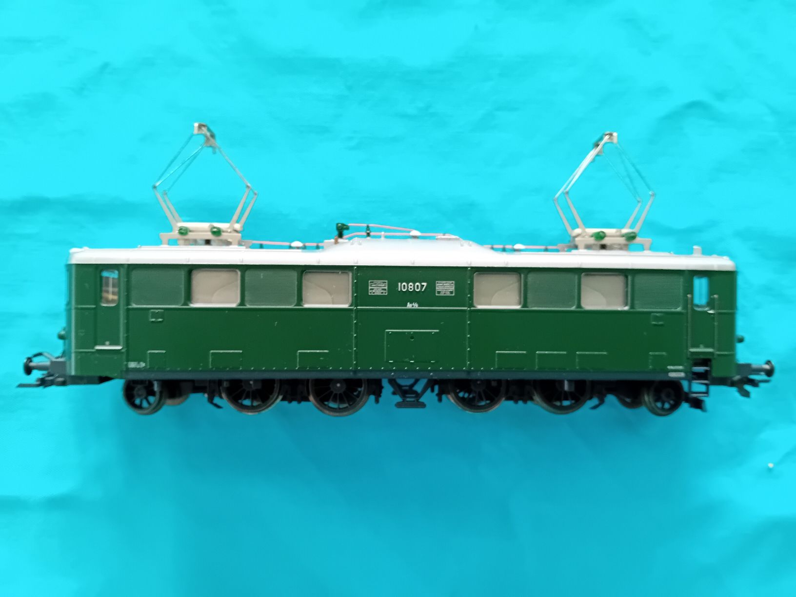 Roco Modellini di ferrovie: roco Ae 4/6 63530.1 digital HO DC – Usato da Zürich venduto da blauermontag 7