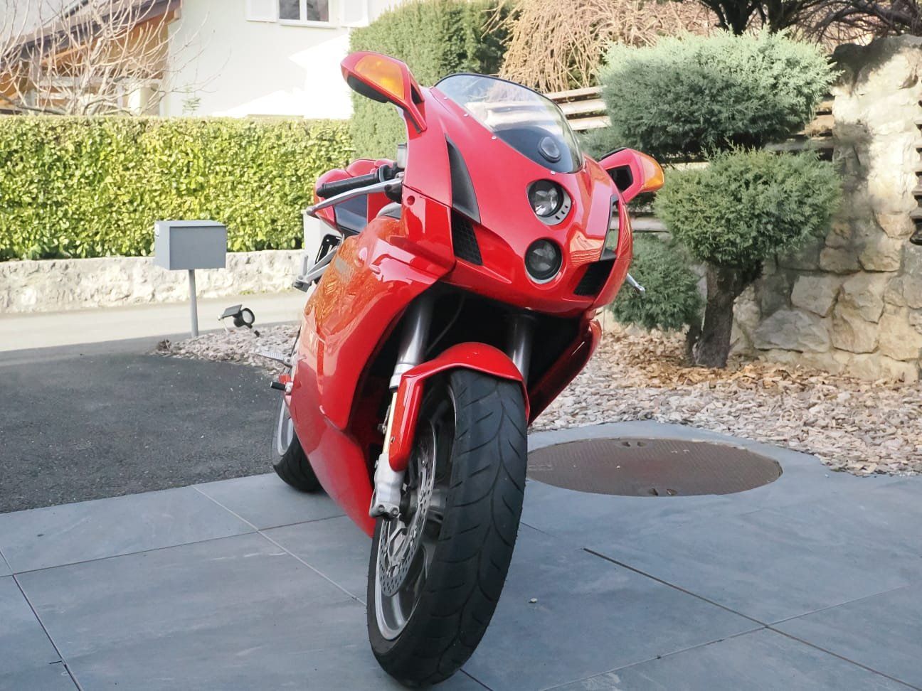 Ducati Strada: Ducati 999 Biposto – Usato da Ollon venduto da Poup 2
