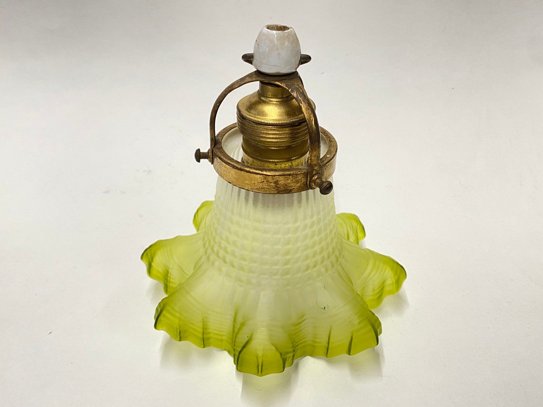 Lampade: Wunderschöne Jugendstil Lampe, Hängelampe – Usato da Schaffhausen venduto da vintageville