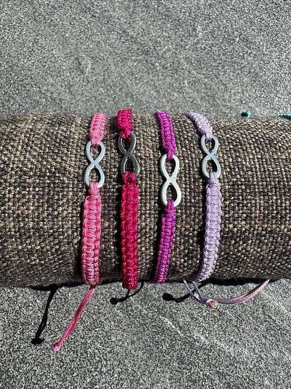 Bracciali & Braccialetti: Set di 4 bracciali macrame – Usato da Salorino venduto da Ann_db