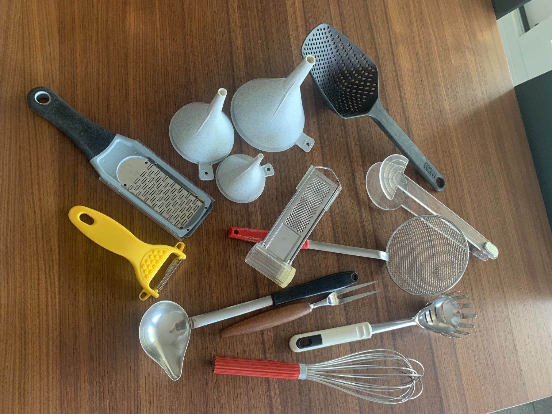 Elettrodomestici da cucina: Küchen Artikel, 13 Stück – Usato da Laax GR venduto da wil_66wq 2