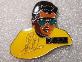 Ansteckpin 12: Once