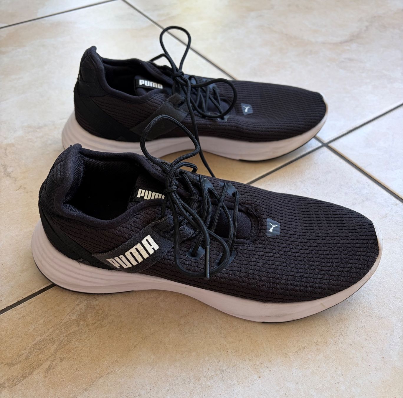 Puma Damenschuhe: Puma Laufschuhe schwarz Grösse 38 – Gebraucht aus Brüttisellen von Fabiii.st 1