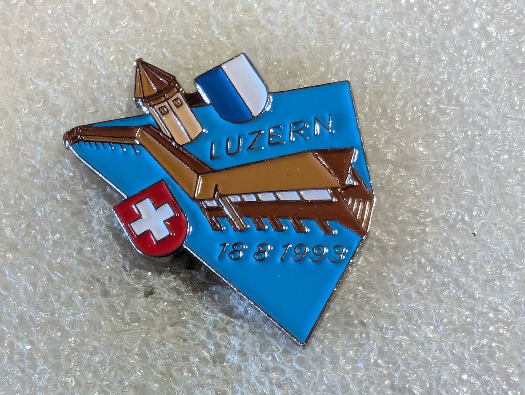 Plaquettes & Badges: Ansteckpin 112: Luzern – D'occasion à Oppligen par Pin-Fall-Shop