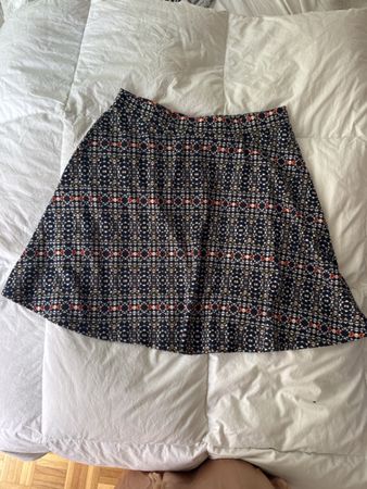 Jupe trapèze H&M taille S - Motifs originaux et tendance
