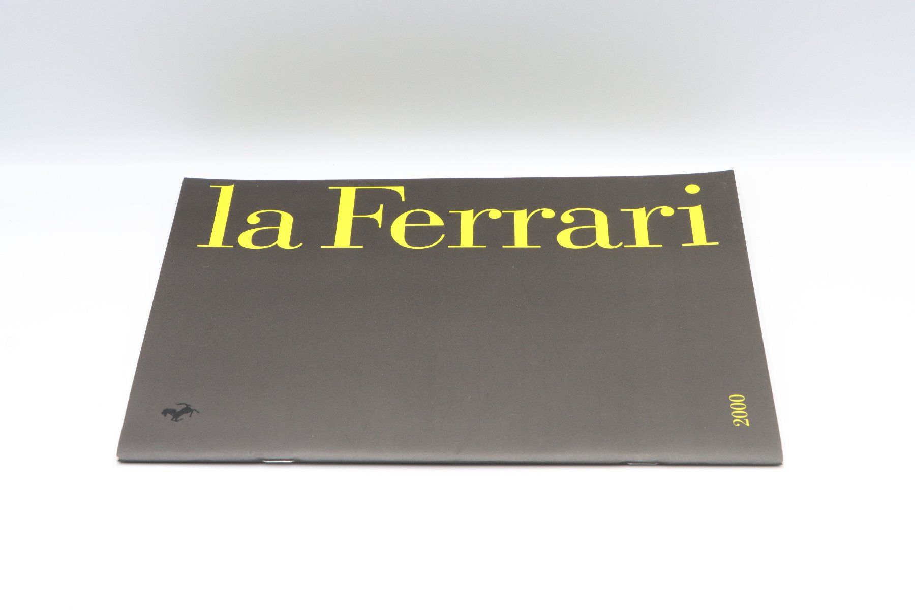 Ferrari Documenti: Ferrari La Ferrari Modellprogramm 2000 Prospekt – Usato da Bühl b.Aarberg venduto da Collectorpassions 9