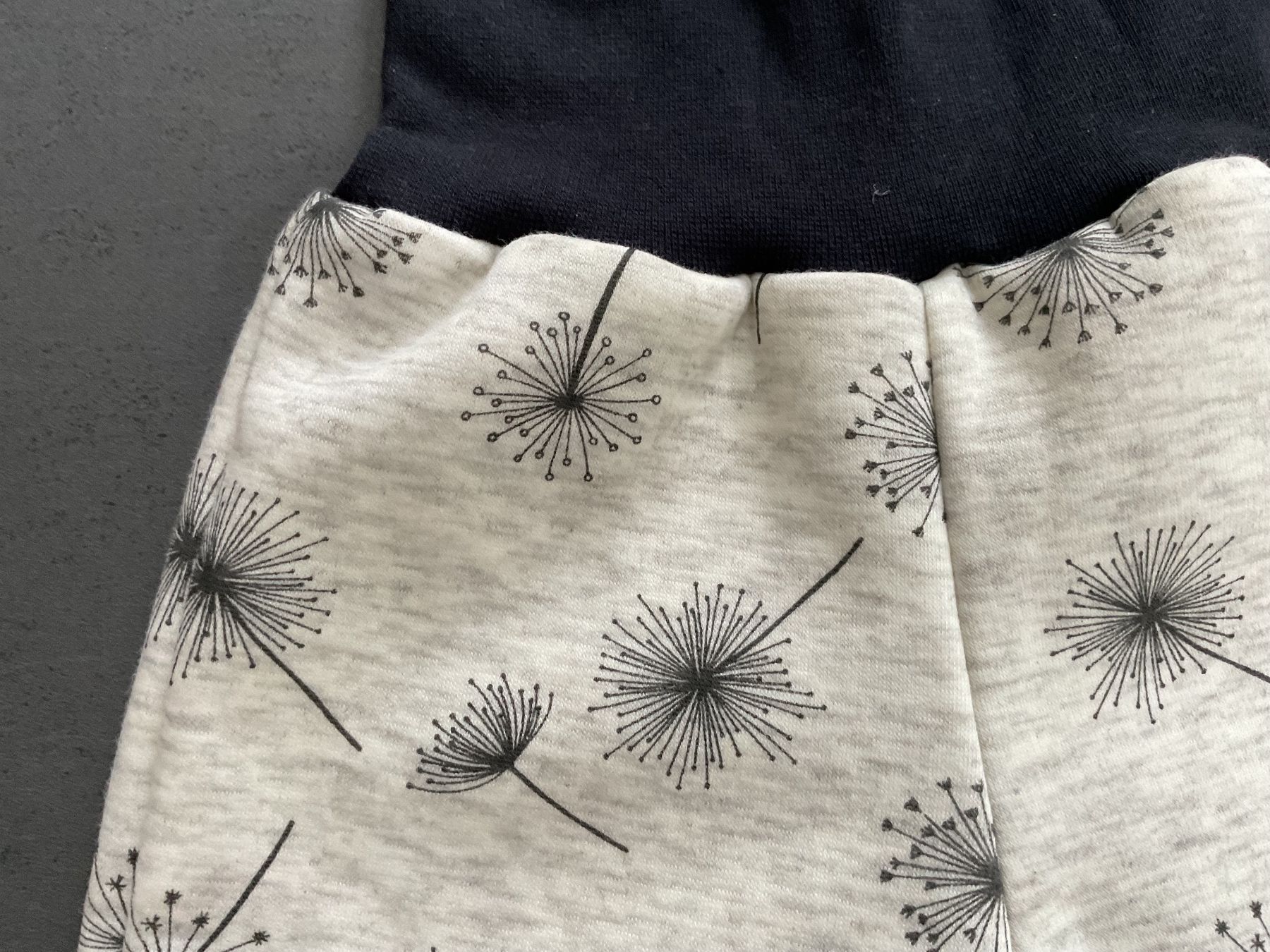 Pantaloni: NEUE warme Pumphose 62/68 – Nuovo (secondo la descrizione) da Adliswil venduto da Bolline 1