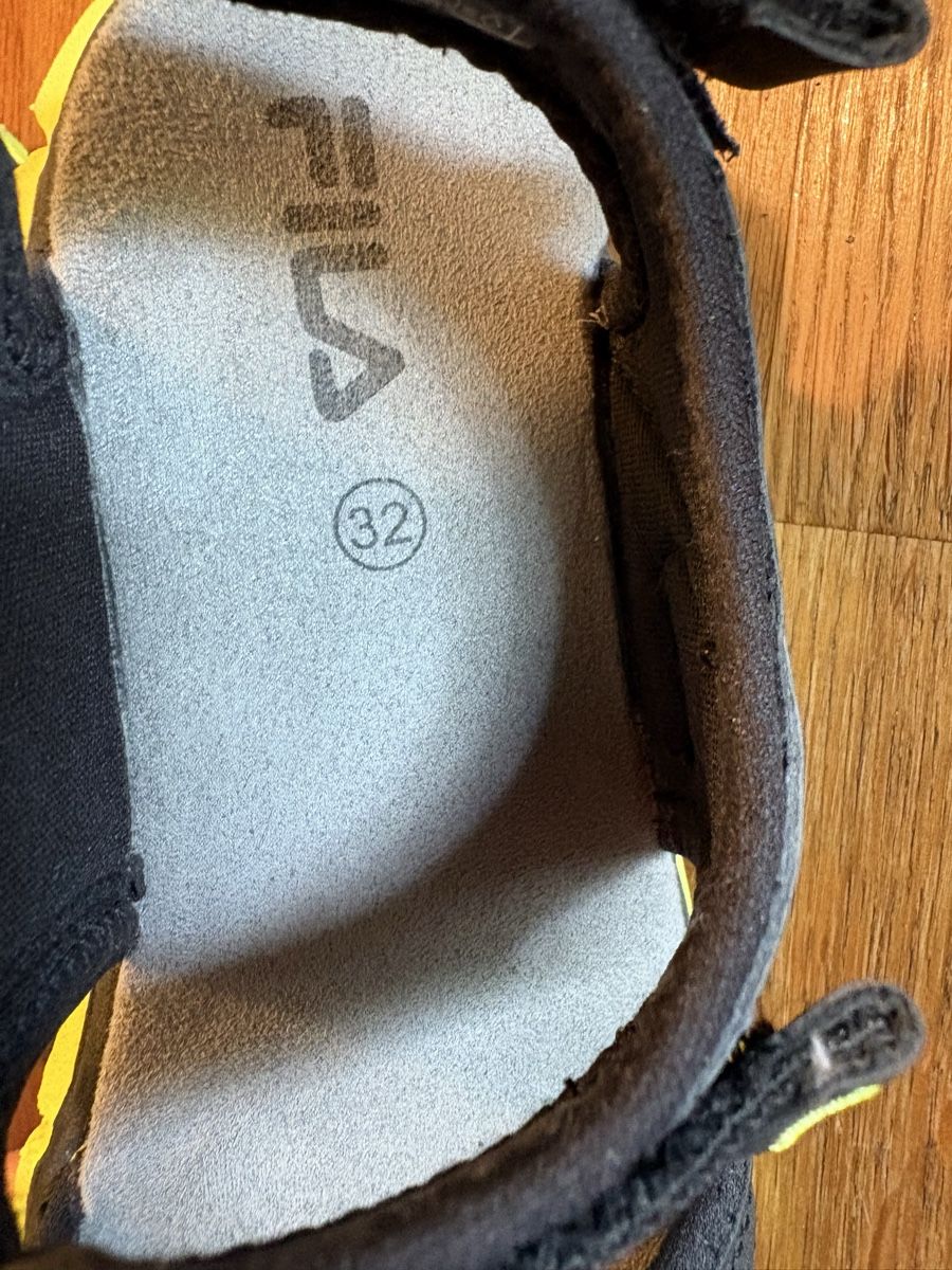 Fila Scarpe per ragazzi: Sandalen von FILA Gr. 32 – Usato da Schwerzenbach venduto da frauminze 4