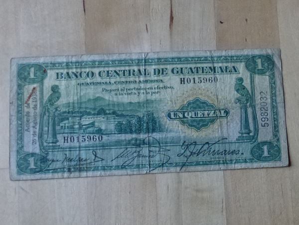 Banconote: Guatemala ++ 1 Quetzal 1938 – Usato da Walkringen venduto da Casablanca777