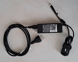 ***** HP Laptop Charger AC Adapter / PPP012L-E  65W