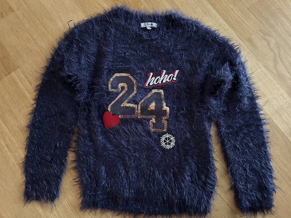 Pullover & Sweatshirts: Flauschiger Pullover Gr. 128 von inside – Gebraucht aus Frauenfeld von manuburg